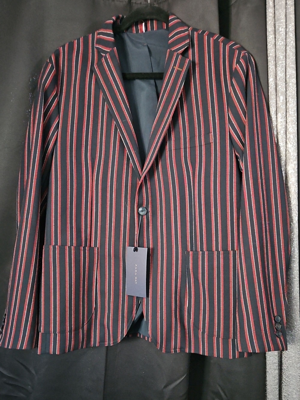 Zara Man Navy Blazer with Red Stripe Pattern 44